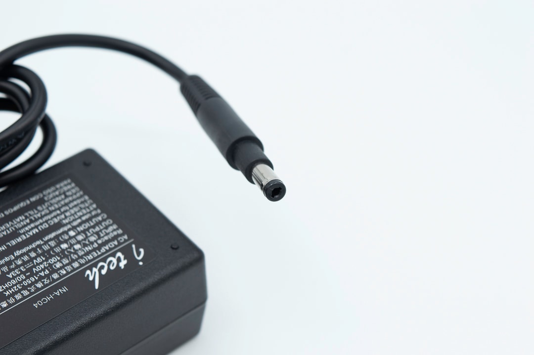 LAPTOP ADAPTER FOR HP 19V 3.33A / 4.75*1.75 with step