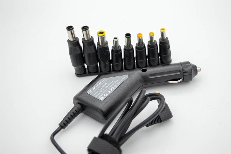 UNIVERSAL CAR CHARGER FOR LAPTOP 45W